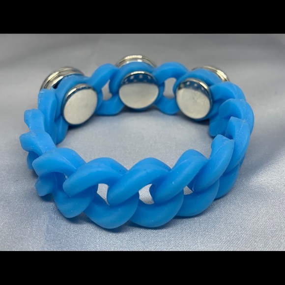 🐾Kitty Cat 3 Charm Silicone Band-Oh Snap! Button - Picture 4 of 4